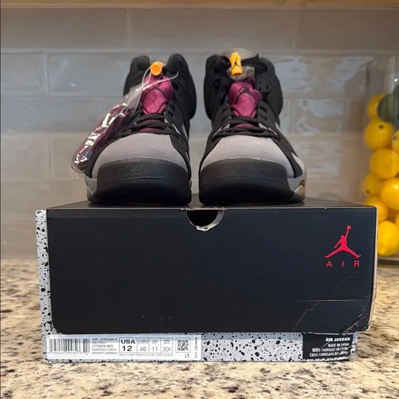 Jordan 6s Bordeaux DS Size 12
